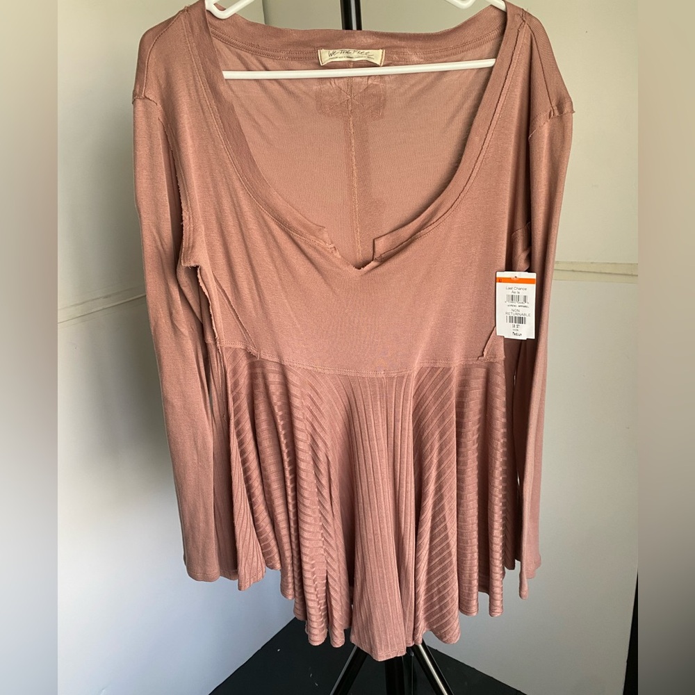 We The Free Long Sleeve Pleated Tunic in Mauve - Picture 4 of 7